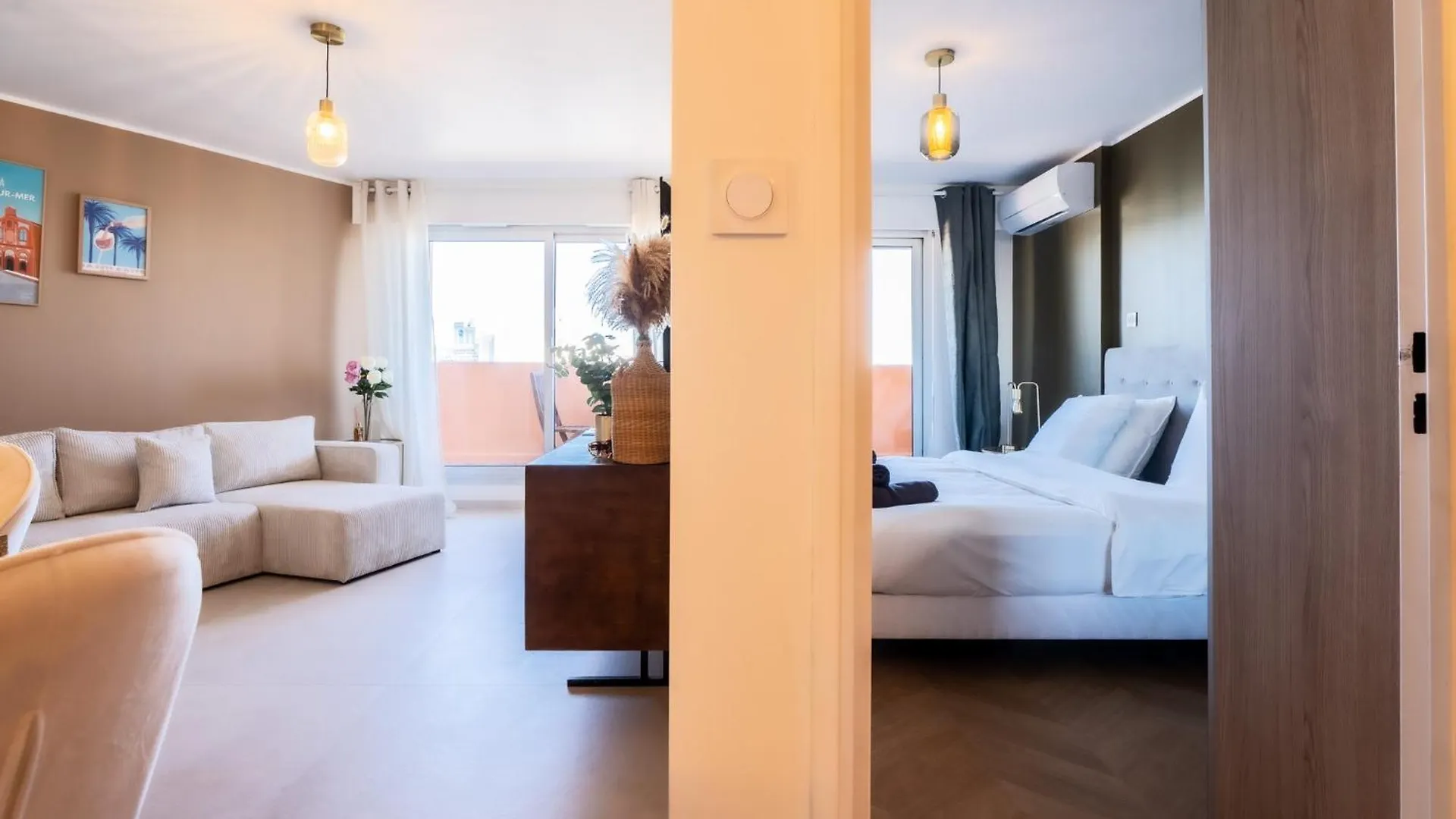 Le Sunrise Apartment Nice 0*,  France